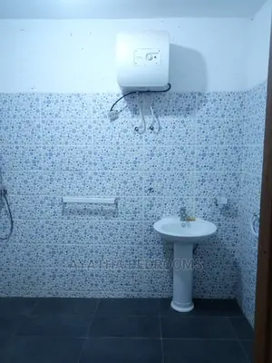 2bdrm Apartment in Ayathar Bedroom, New Town for Rent