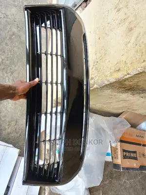 Corolla 2017,2018 Down Grille