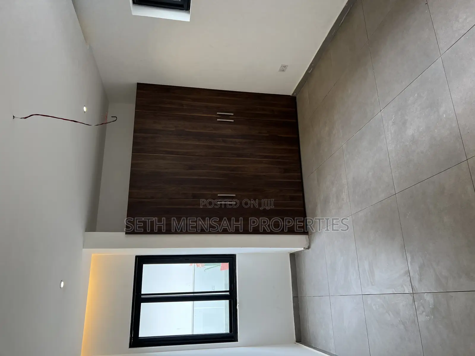 Furnished 4bdrm House in 4 Bedroom House For, Adjiriganor for Sale
