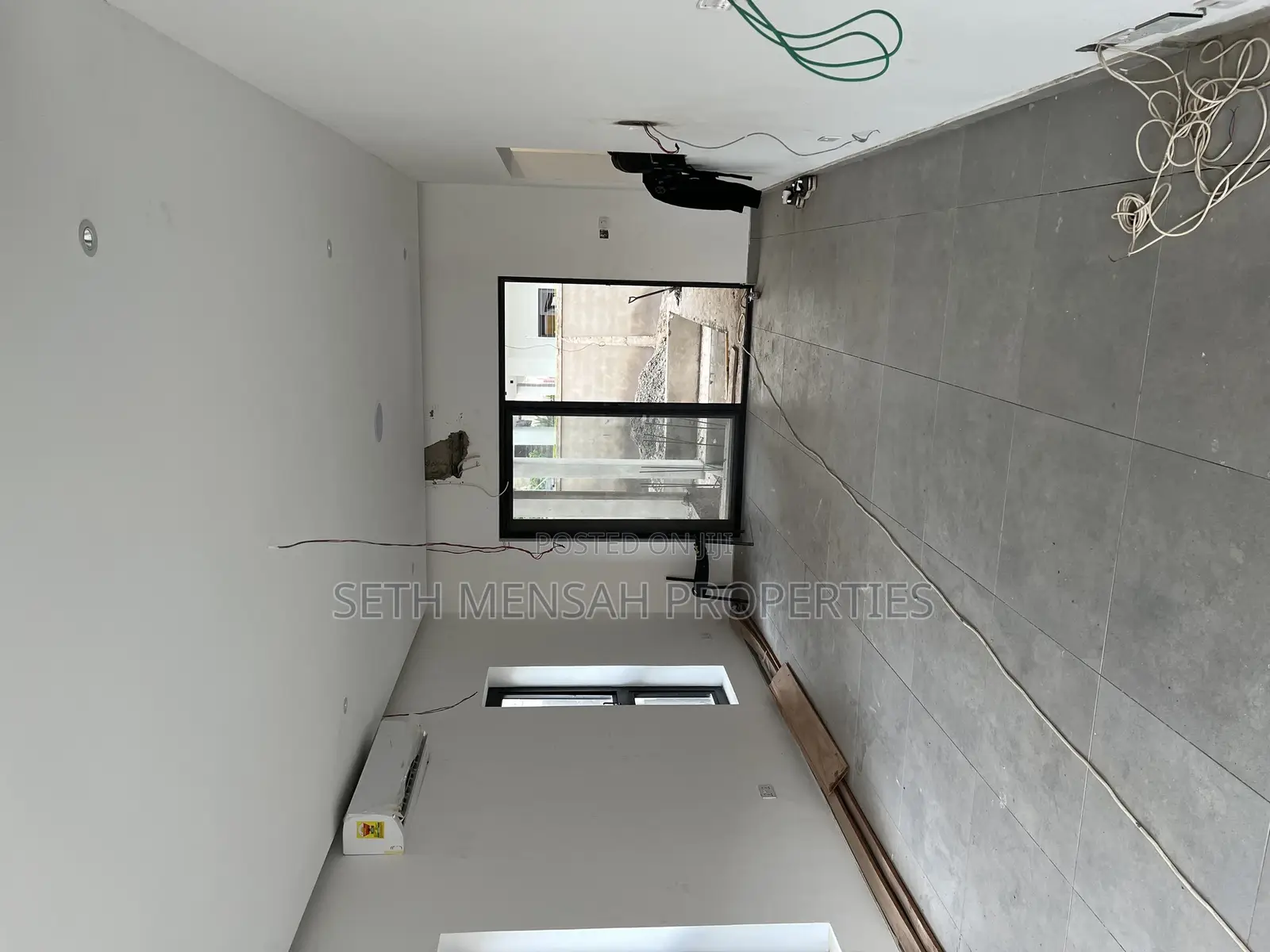 Furnished 4bdrm House in 4 Bedroom House For, Adjiriganor for Sale