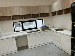 Furnished 4bdrm House in 4 Bedroom House For, Adjiriganor for Sale