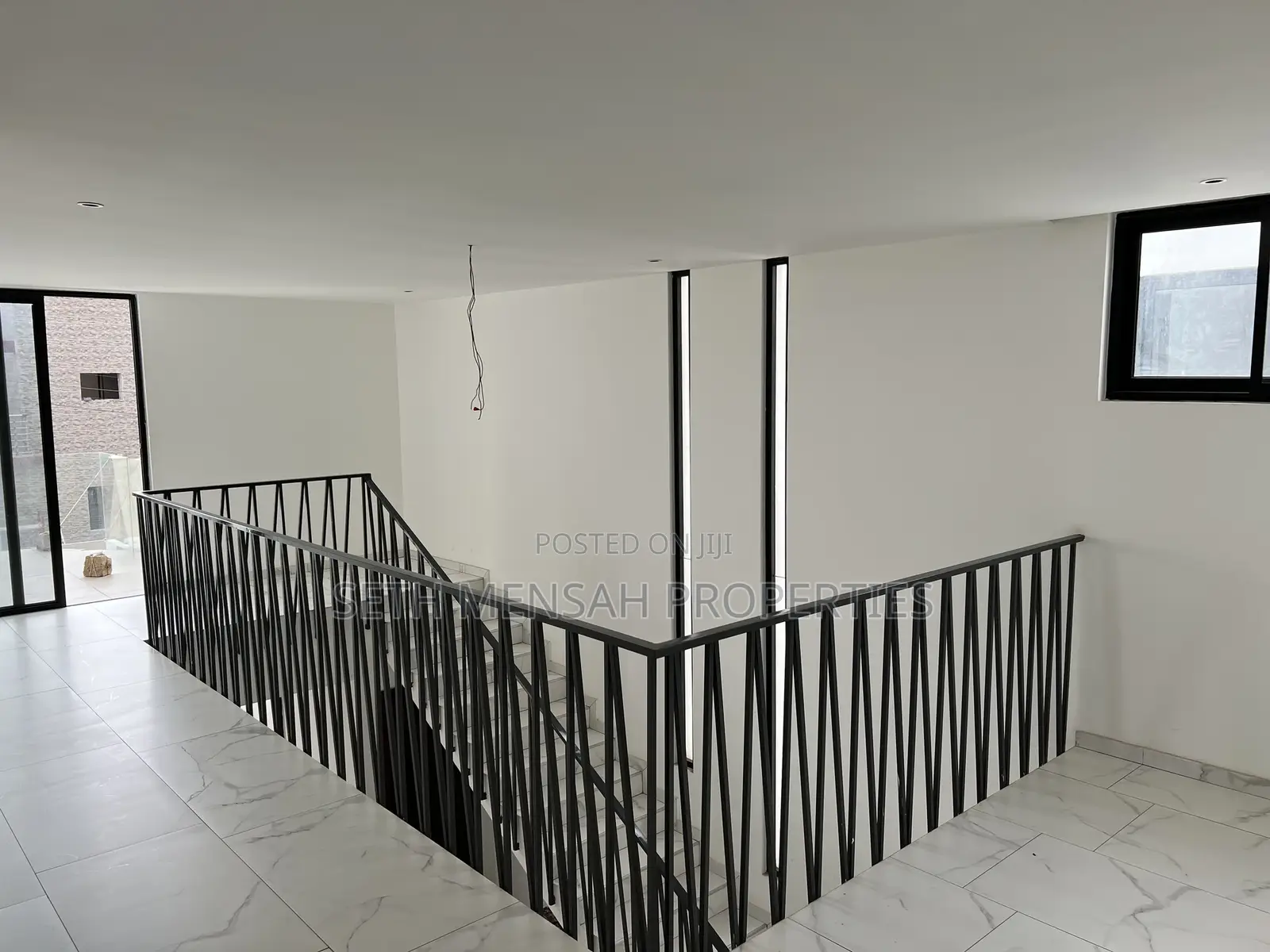 Furnished 4bdrm House in 4 Bedroom House For, Adjiriganor for Sale