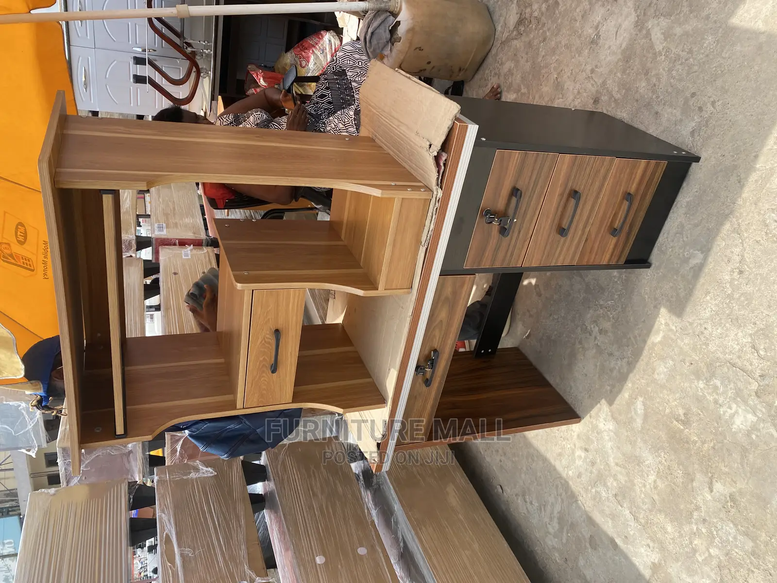 Classical Study Desk. Free Delivery