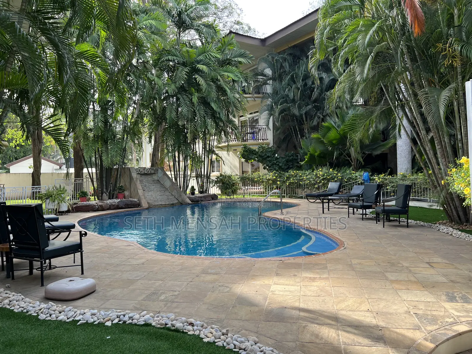Furnished 3bdrm Apartment for Rent