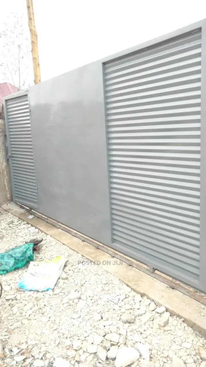 Strong Galvanize Main Gate