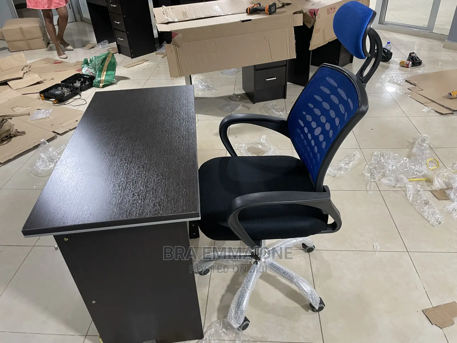 100x50cm Office Table and New Chair