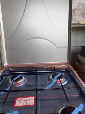 4 Burner Gas Stove