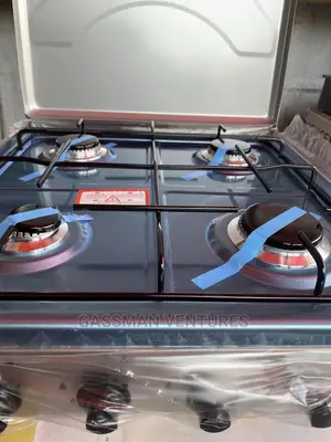 4 Burner Gas Stove