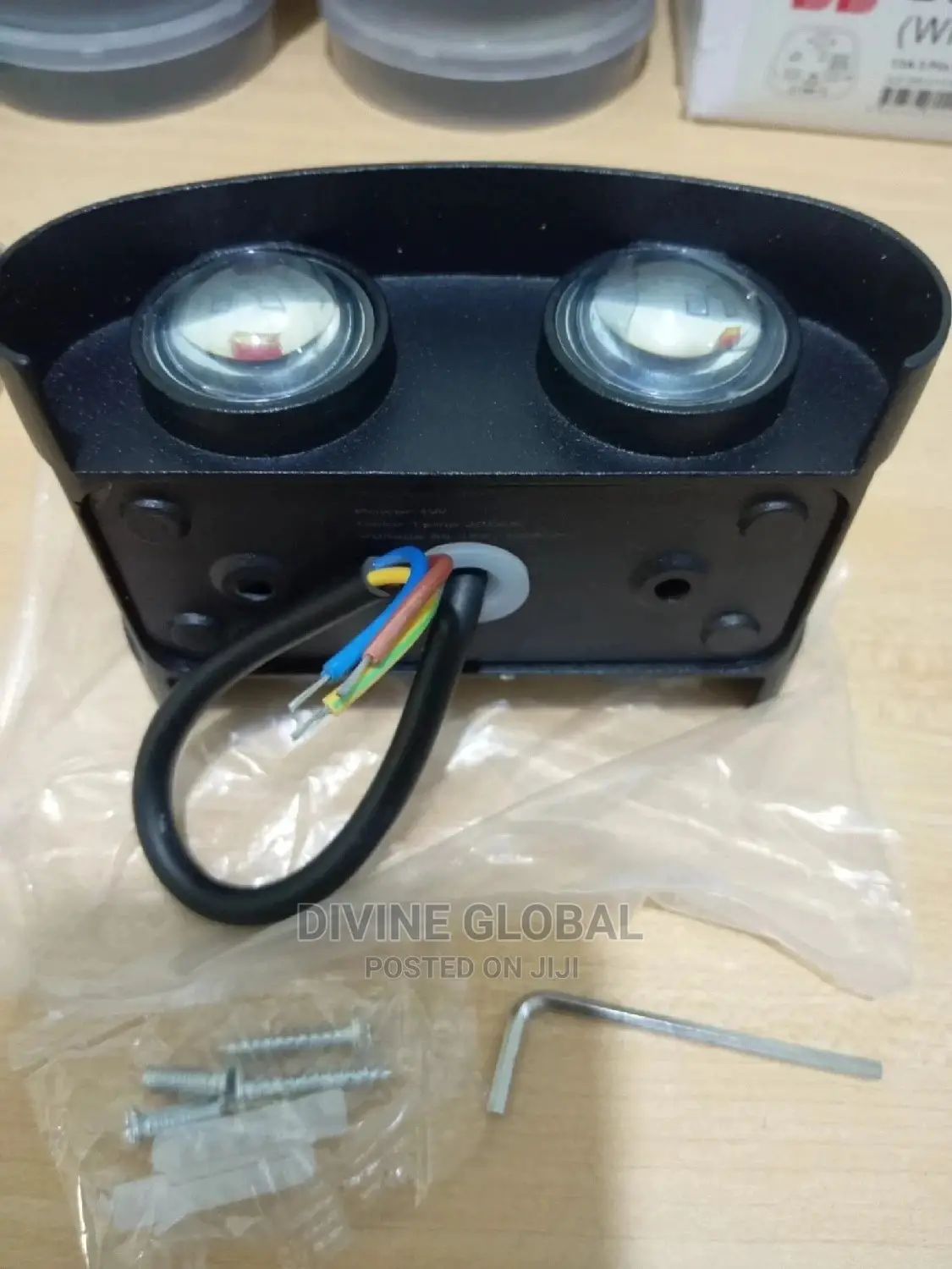 2 Way LED Wall Light Outdoor Indoor Use