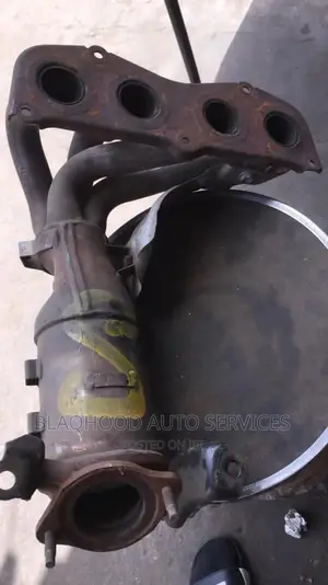 Corolla/Matrix/Scion 2009-2013 Engine Catalytic Converter