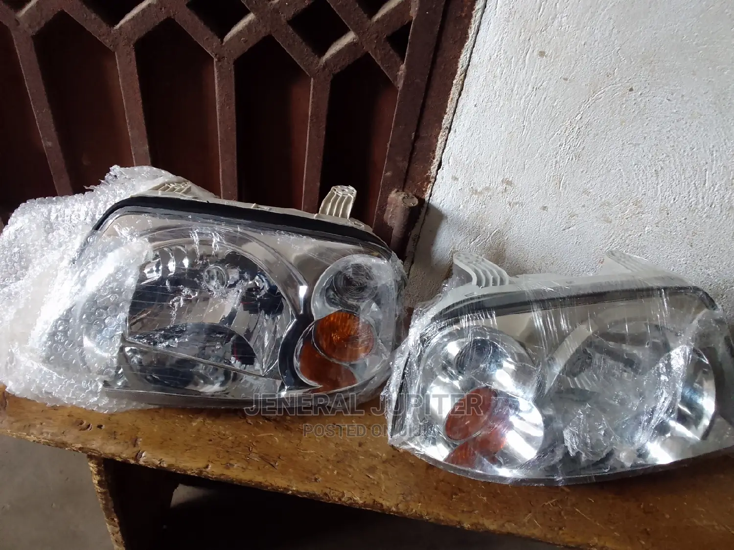 Hyundai Atos Prime Headlight Pair.