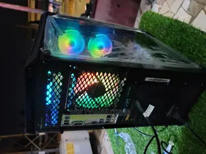 New Gigabyte GA-H110MSTX-HD3-ZK 16GB Intel Core I7 SSD 1T