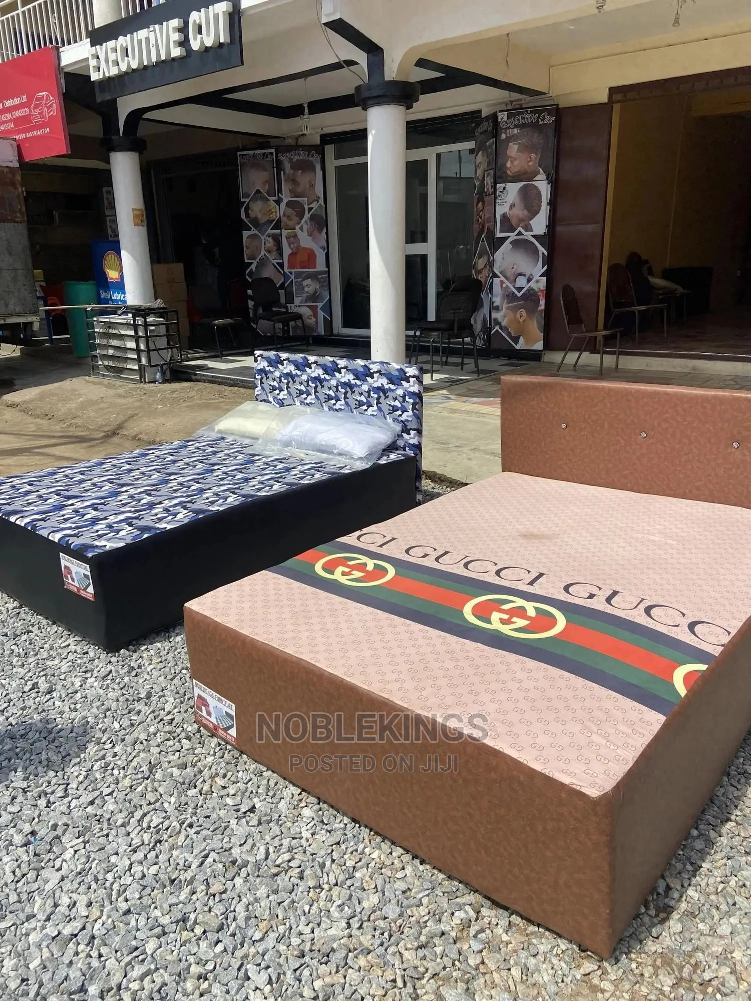 Complete Double Bed With Mattress