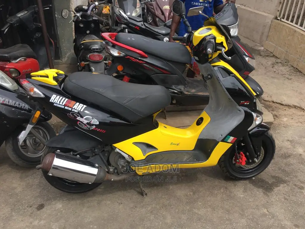 Kymco 2021 Yellow
