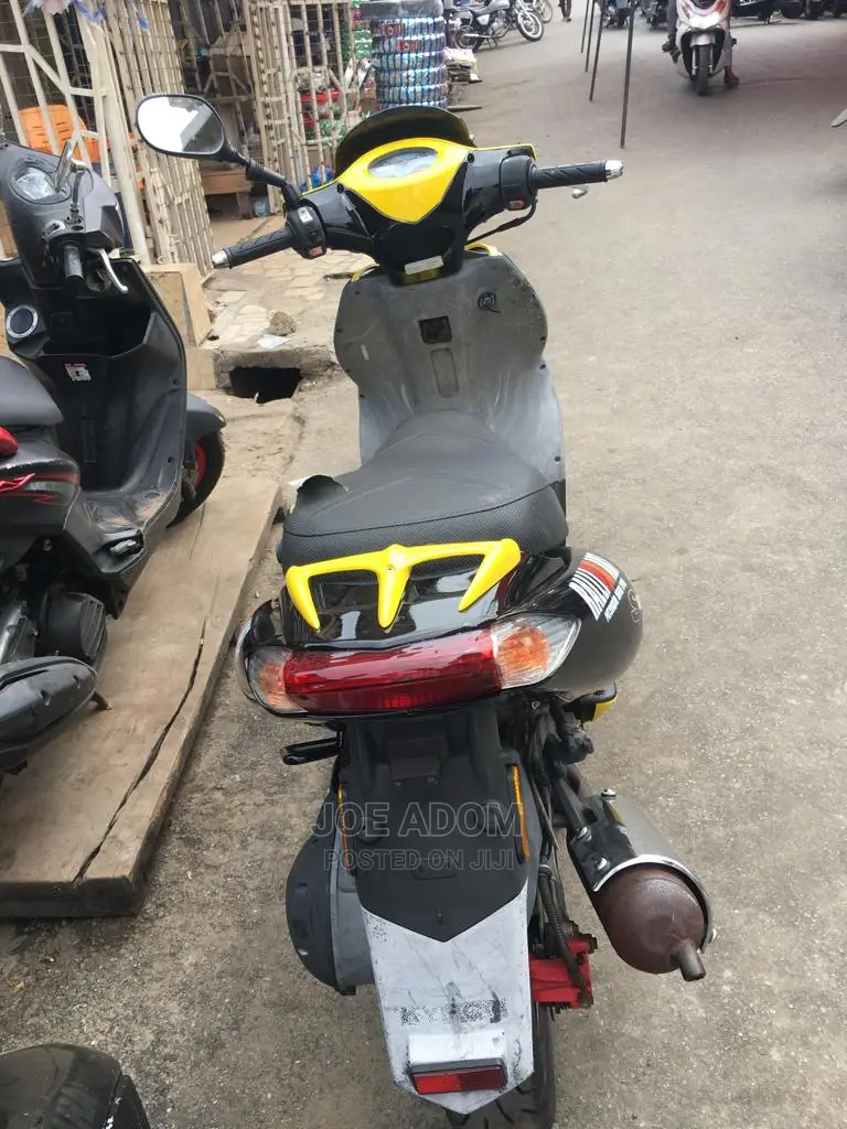 Kymco 2021 Yellow