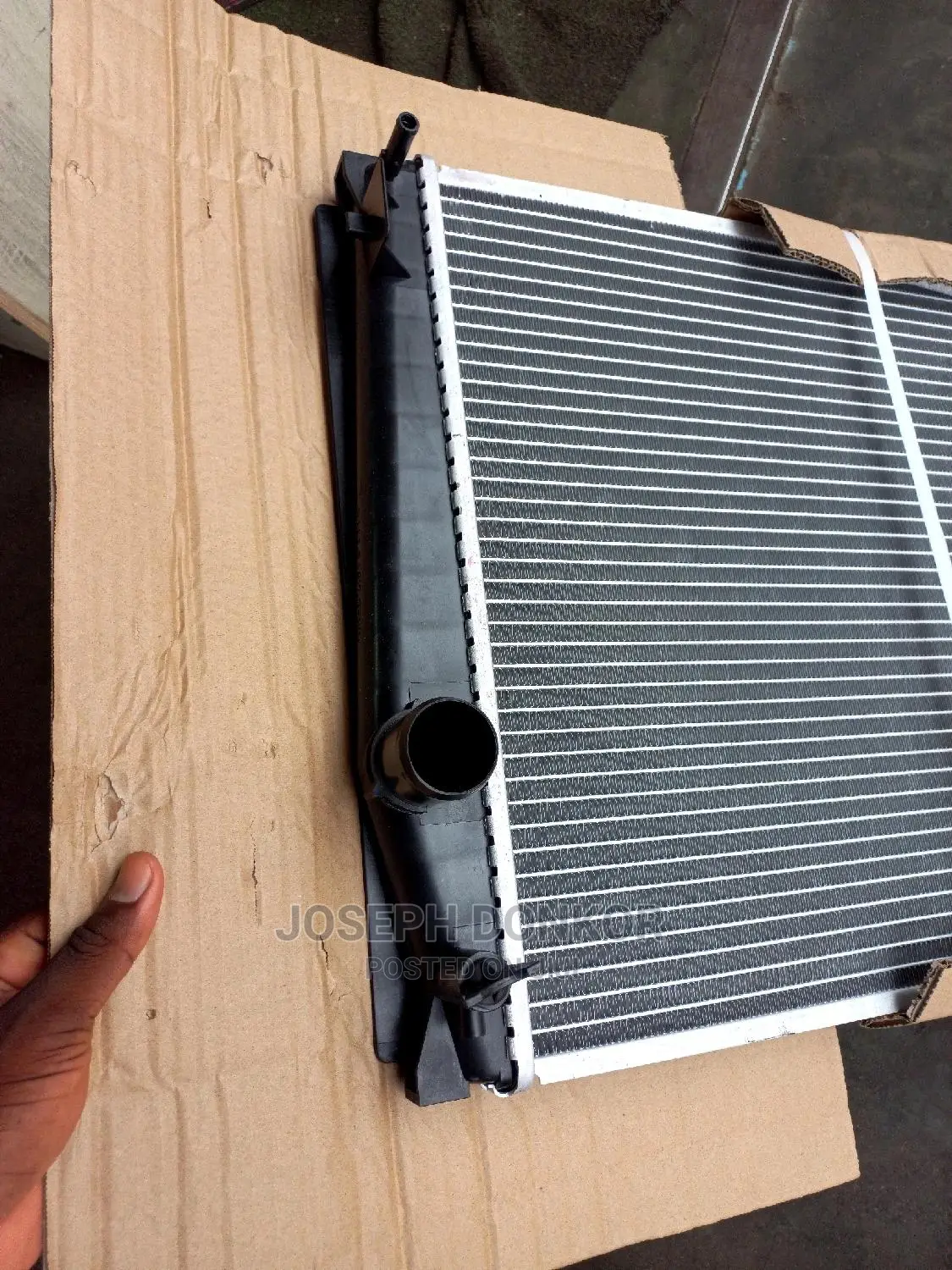 Rav 4 2013,2014,2015,2016,2017,2018 Radiator Tank