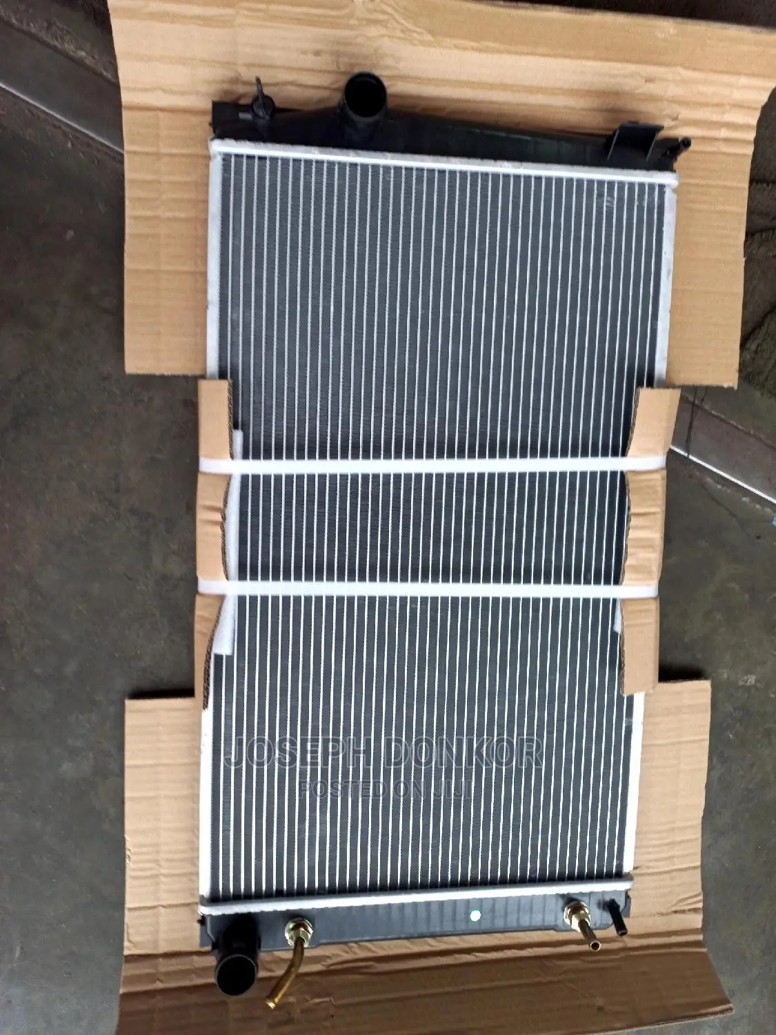 Rav 4 2013,2014,2015,2016,2017,2018 Radiator Tank