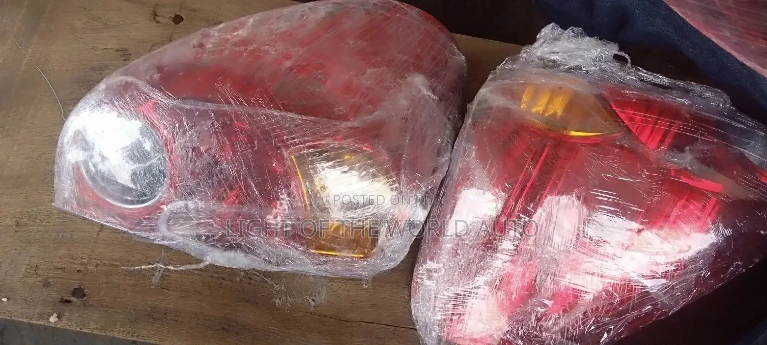 L200 08 Tail Light