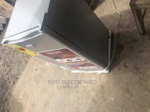 Brand New Zara 80ltr Table Top Fridge Df1-11s
