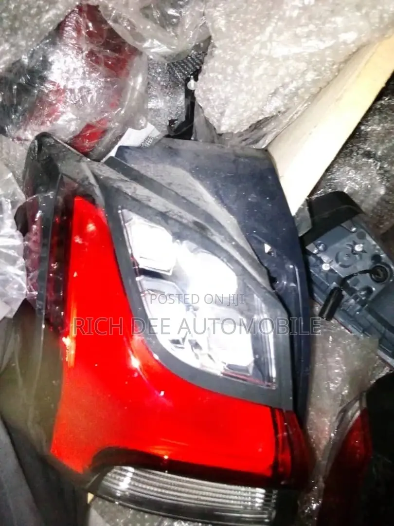 Outlander Asx 2020 Taillight Pair and I Have Everything