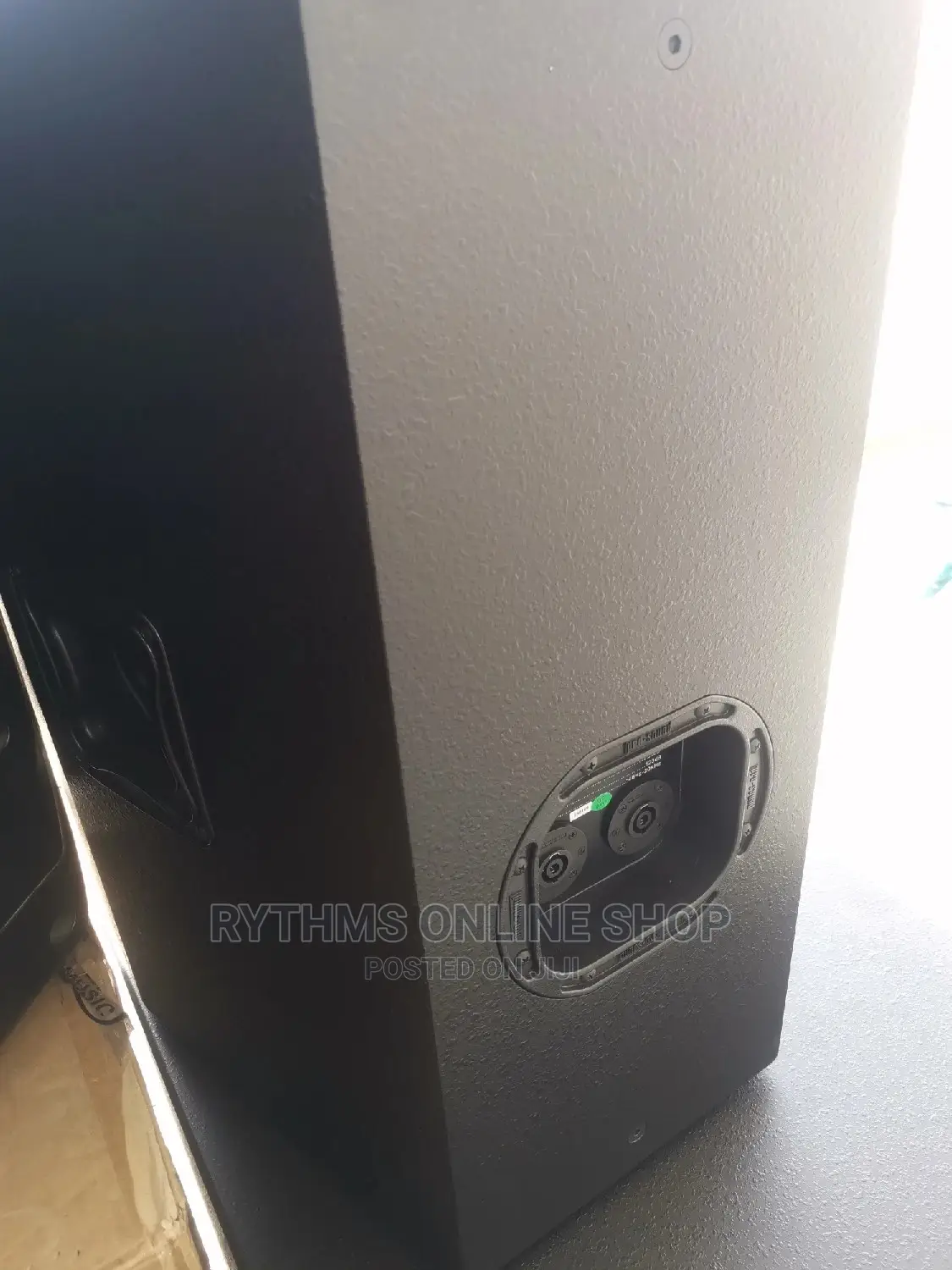 Short Range Speakers (Gls)
