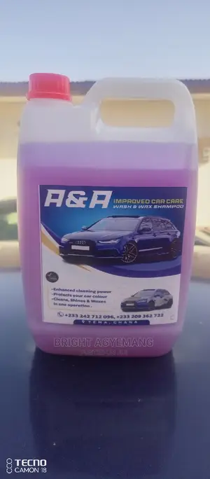 Car Wash and Wax Shampoo