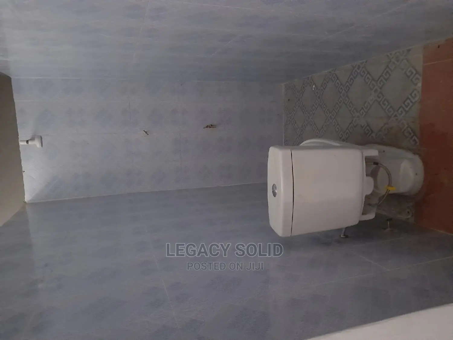 1bdrm House in Legacy Solid Real, Ledzokuku-Krowor for rent