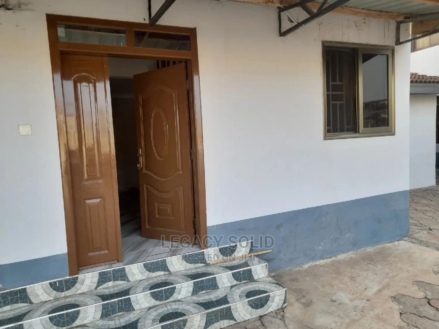 1bdrm Apartment in Legacy Solid Real, Addogonno for rent