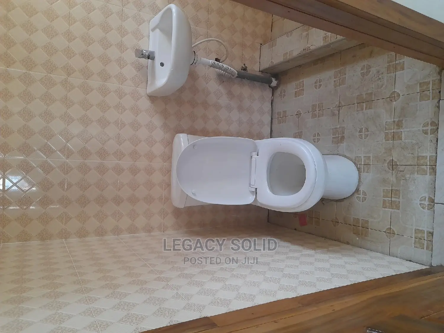 2bdrm Apartment in Legacy Solid Real, Addogonno for rent