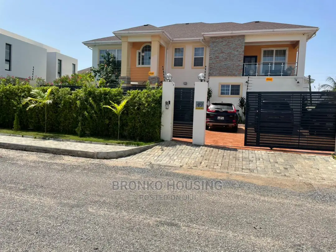 5bdrm House in Bronko Housing, Airport Residential Area for rent