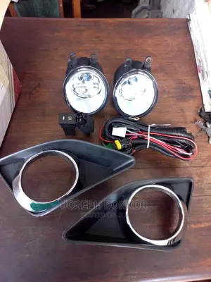 Corolla 2009,2010,2011,2012,2013 Fog Lights and Cover