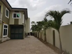 5bdrm House in Survivorestates, Budumburam for sale