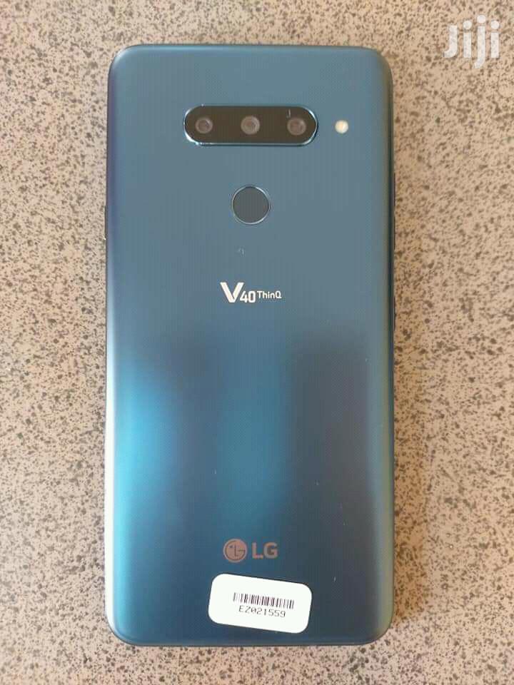 New LG V40 ThinQ 64 GB Blue