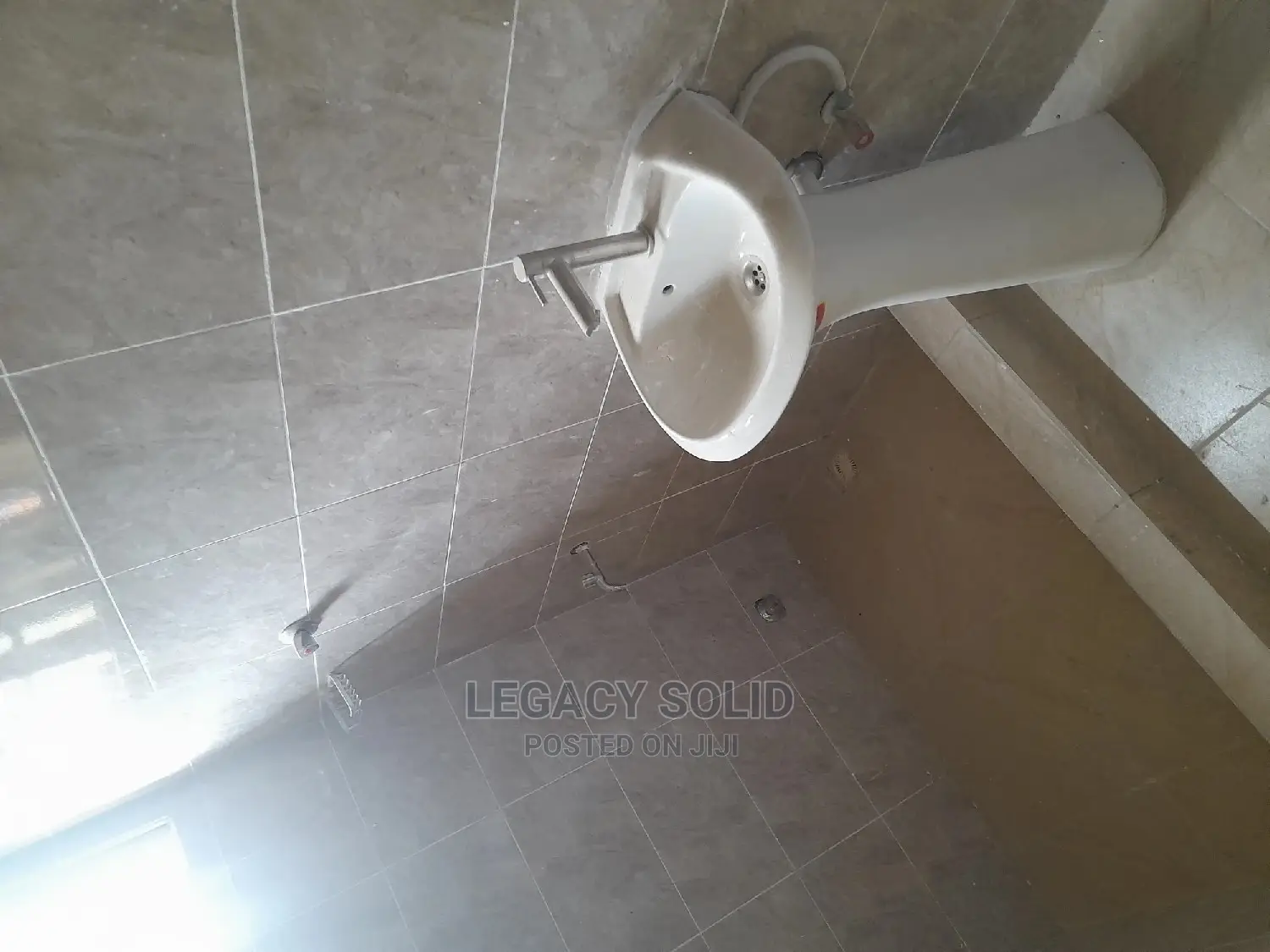 1bdrm Apartment in Legacy Solid Real, Teshie for rent