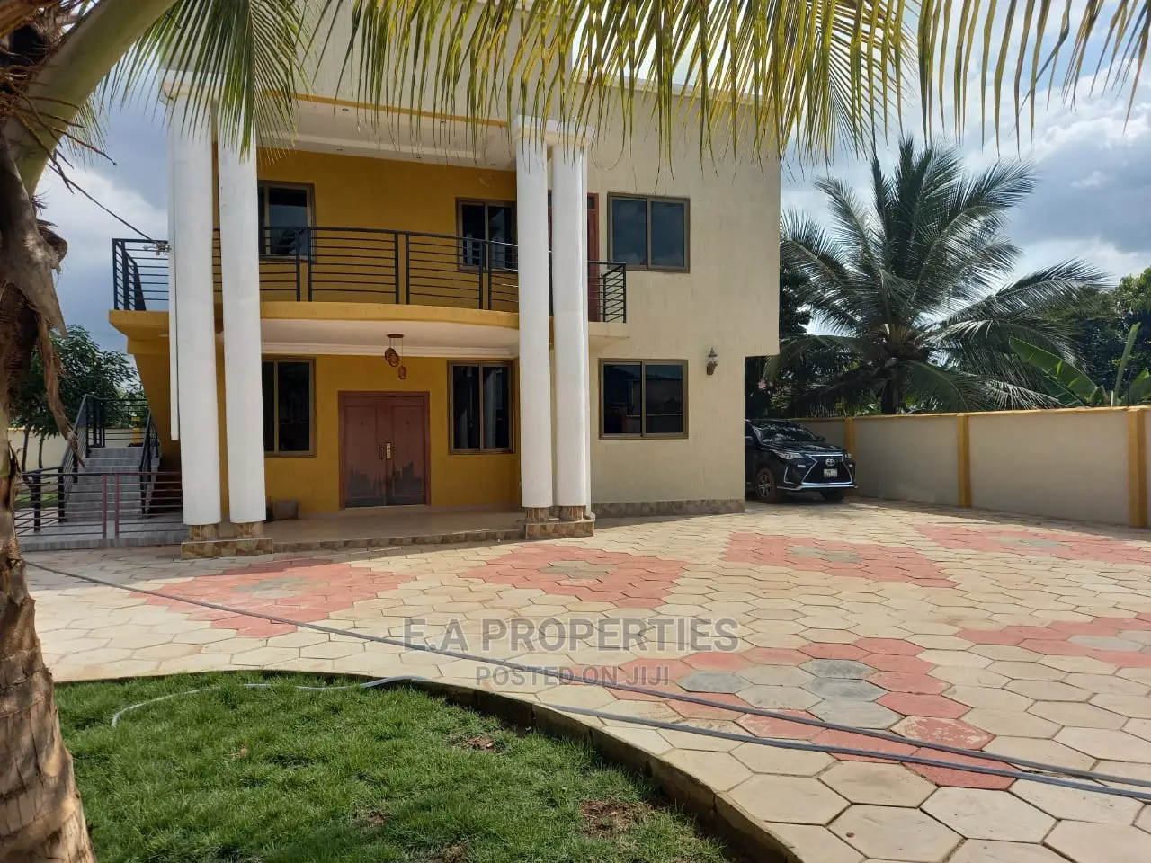 7bdrm Mansion in E a Properties, Sasaabi for Sale