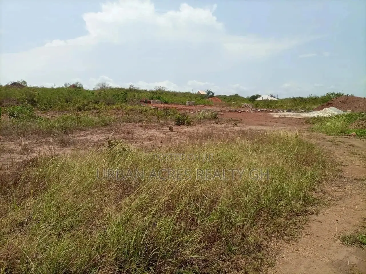 Volta Region - Hohoe, (Kordzeto) _ 20 Plots of Building Land
