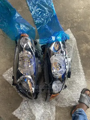 Corolla Headlight Black