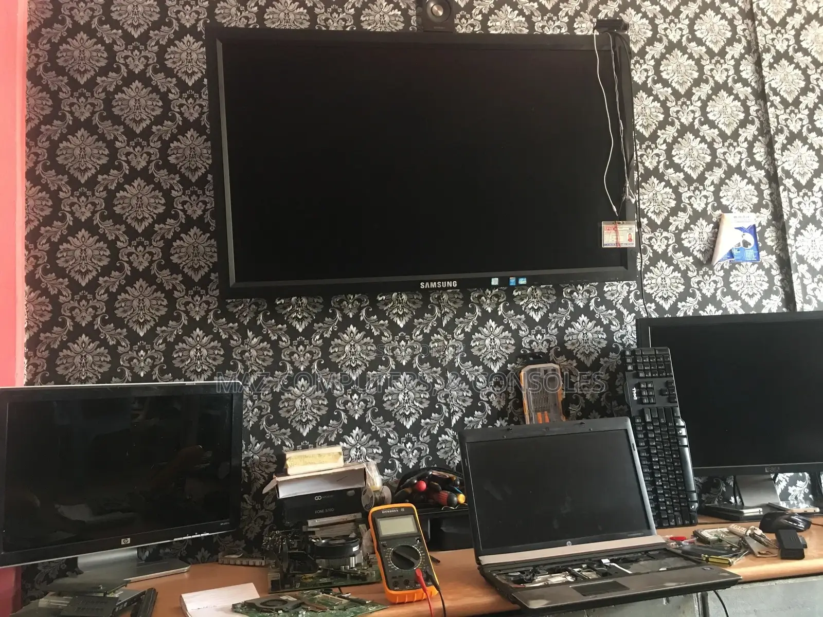 Computer Technician/Repairer/Engineer