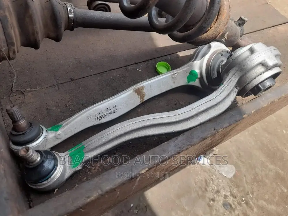 Benz W204 C250 2010-2013 LOWER and UPPER ARM Pair Available