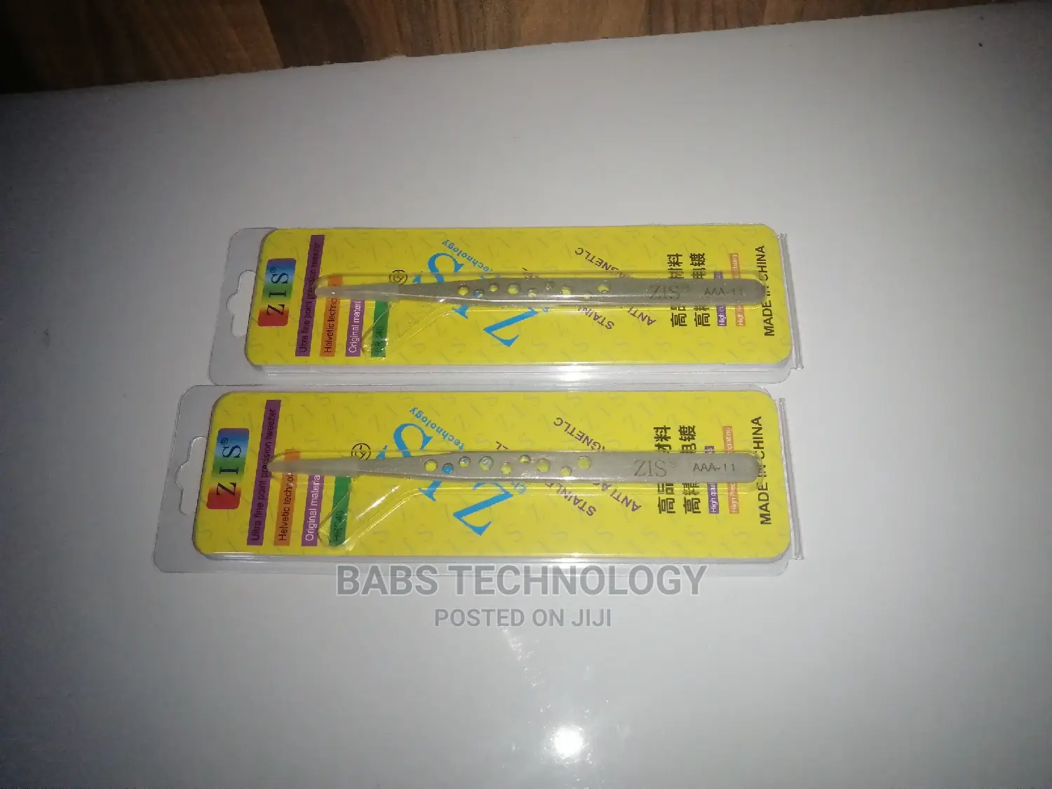 Tweezers Tweezers