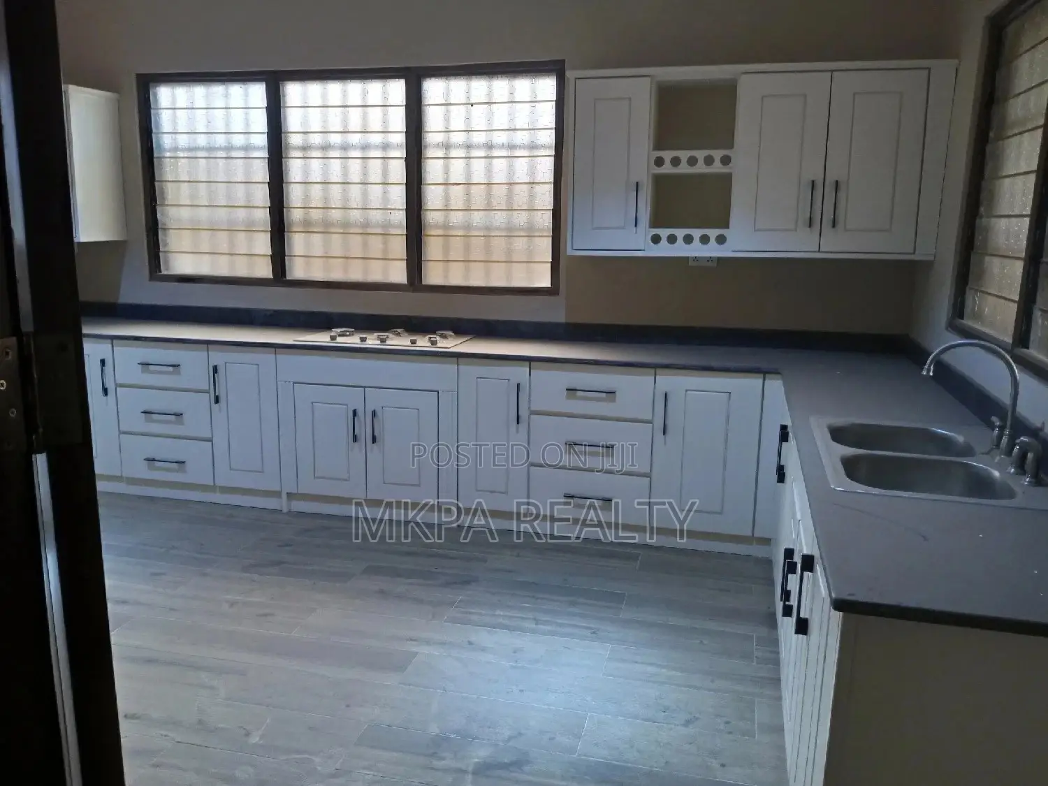 5bdrm House in Nkpa Properties, Tamale Municipal for rent