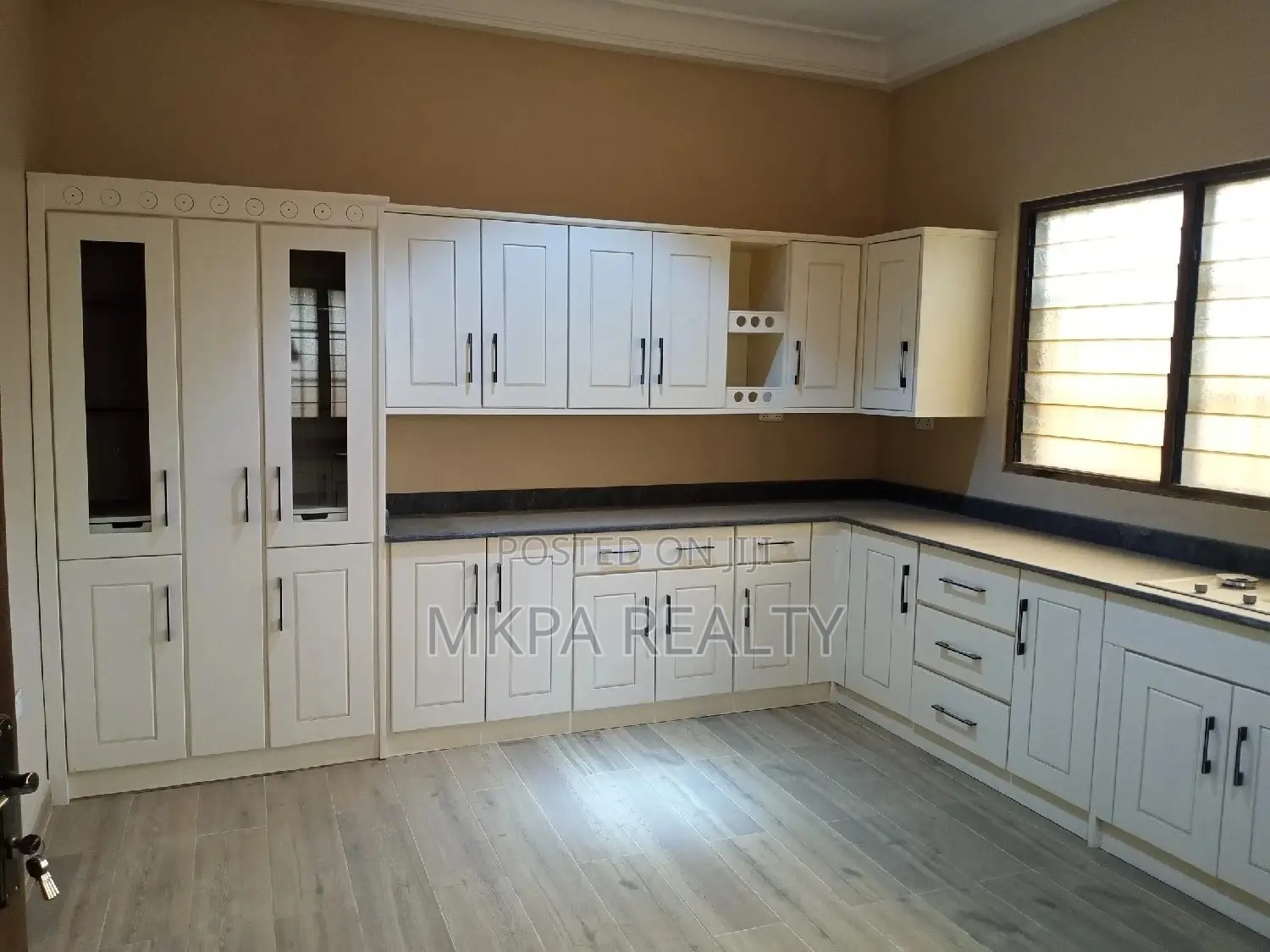 5bdrm House in Nkpa Properties, Tamale Municipal for rent