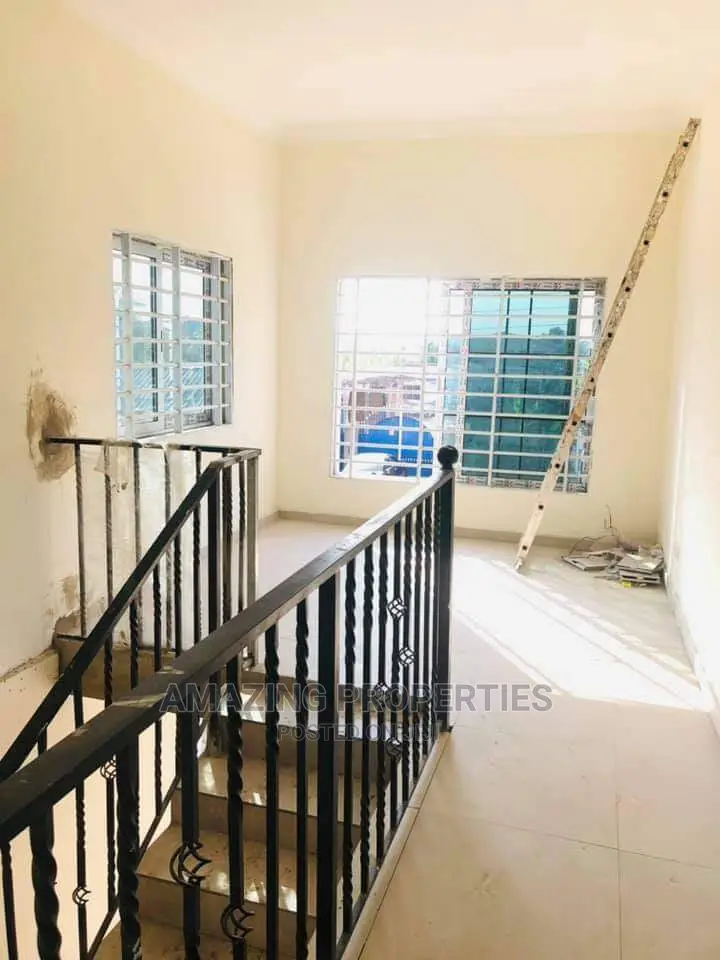 3bdrm House in Amazing Properties, Nungua for sale