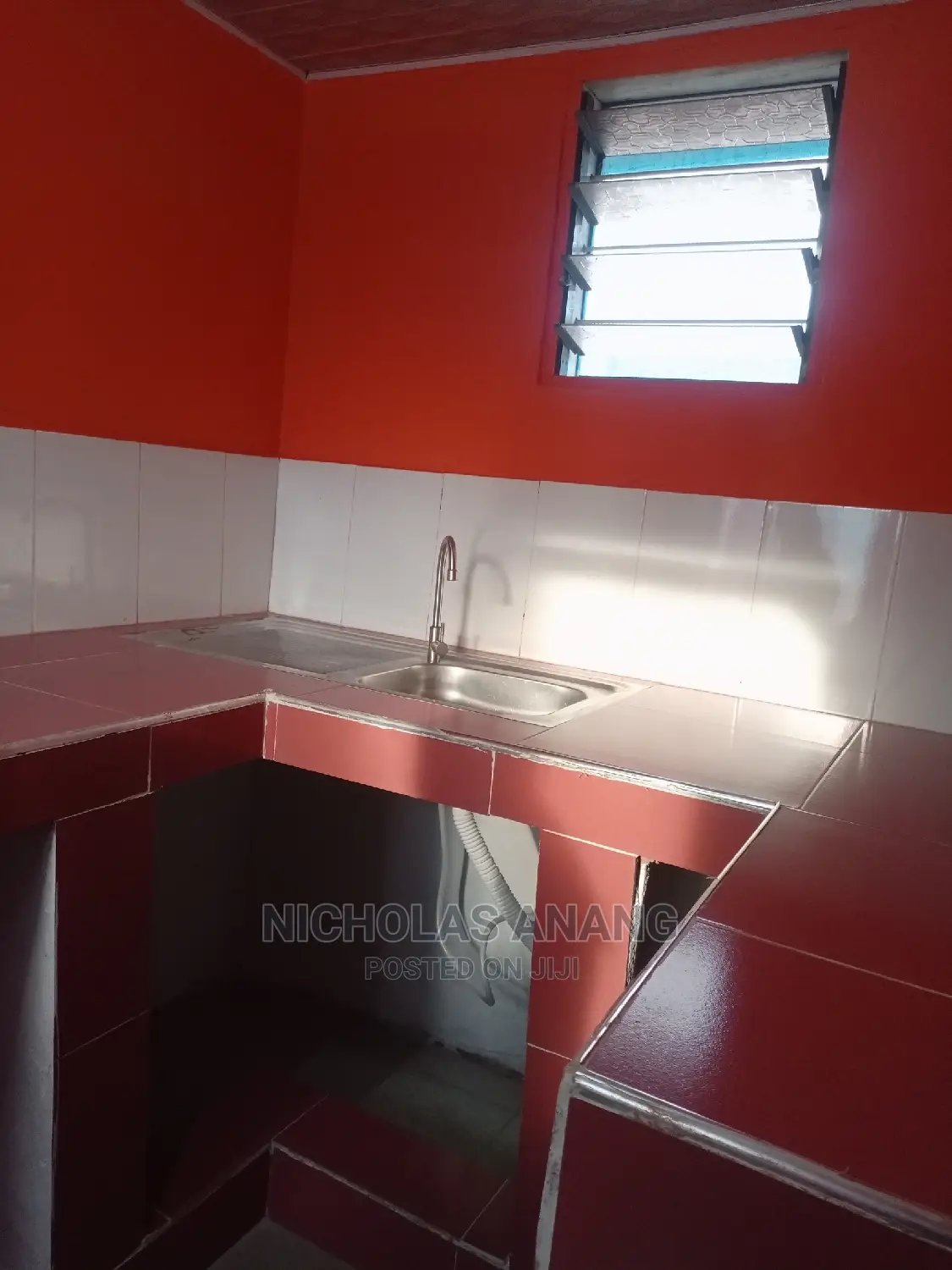 1bdrm House in The Dorns Properties, New Town for rent