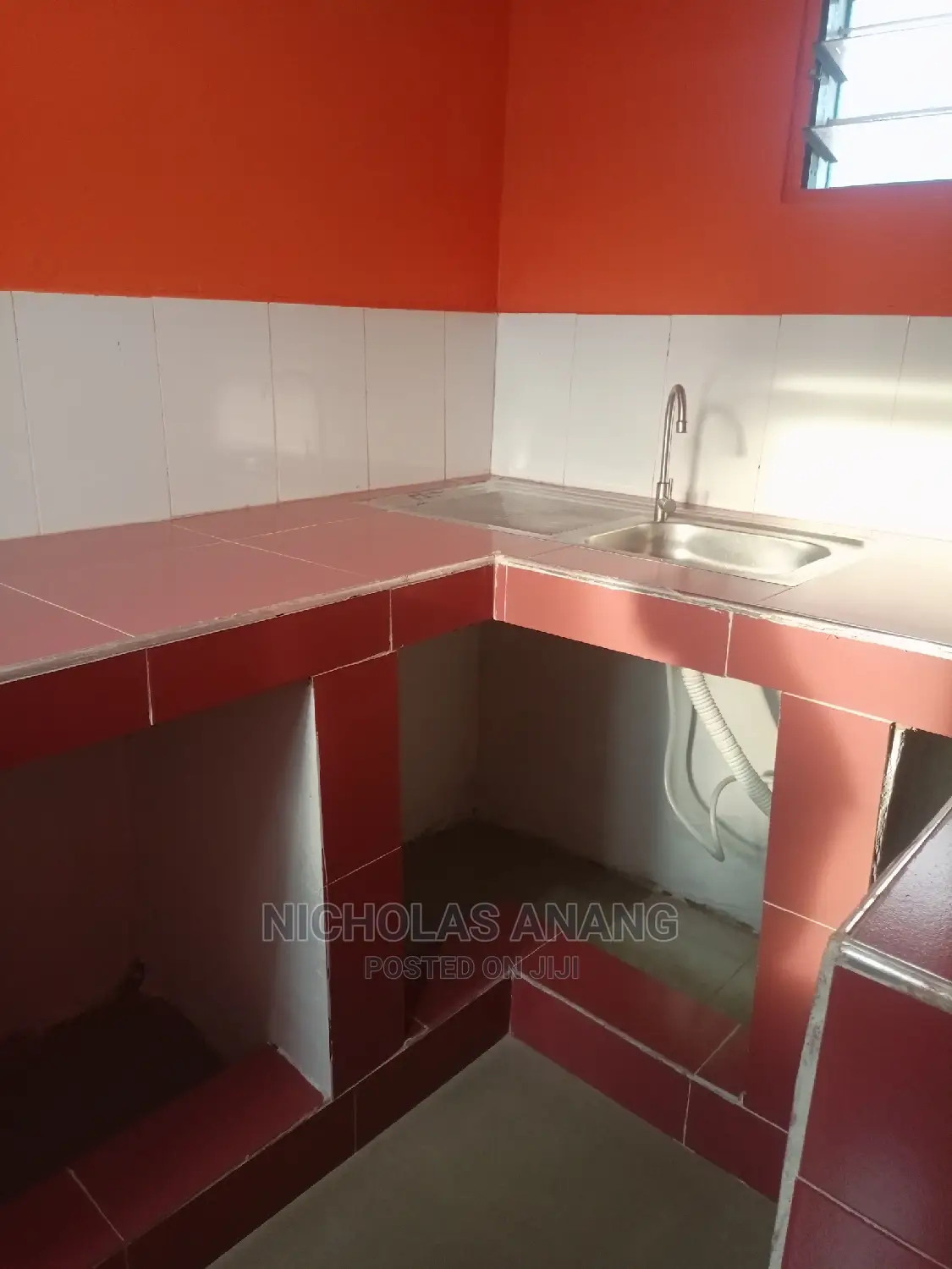 1bdrm House in The Dorns Properties, New Town for rent