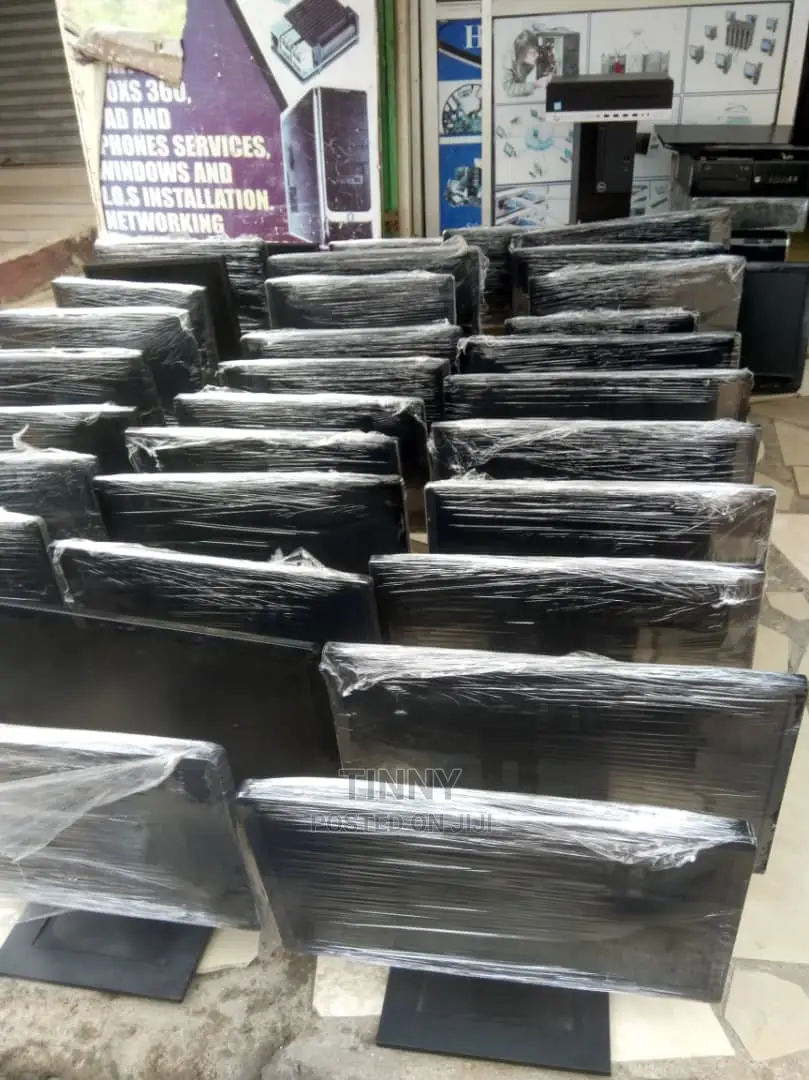 Computer Moniters 4sale 18" to 24"