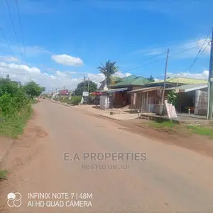6bdrm House in E a Properties, Tema Metropolitan for Sale