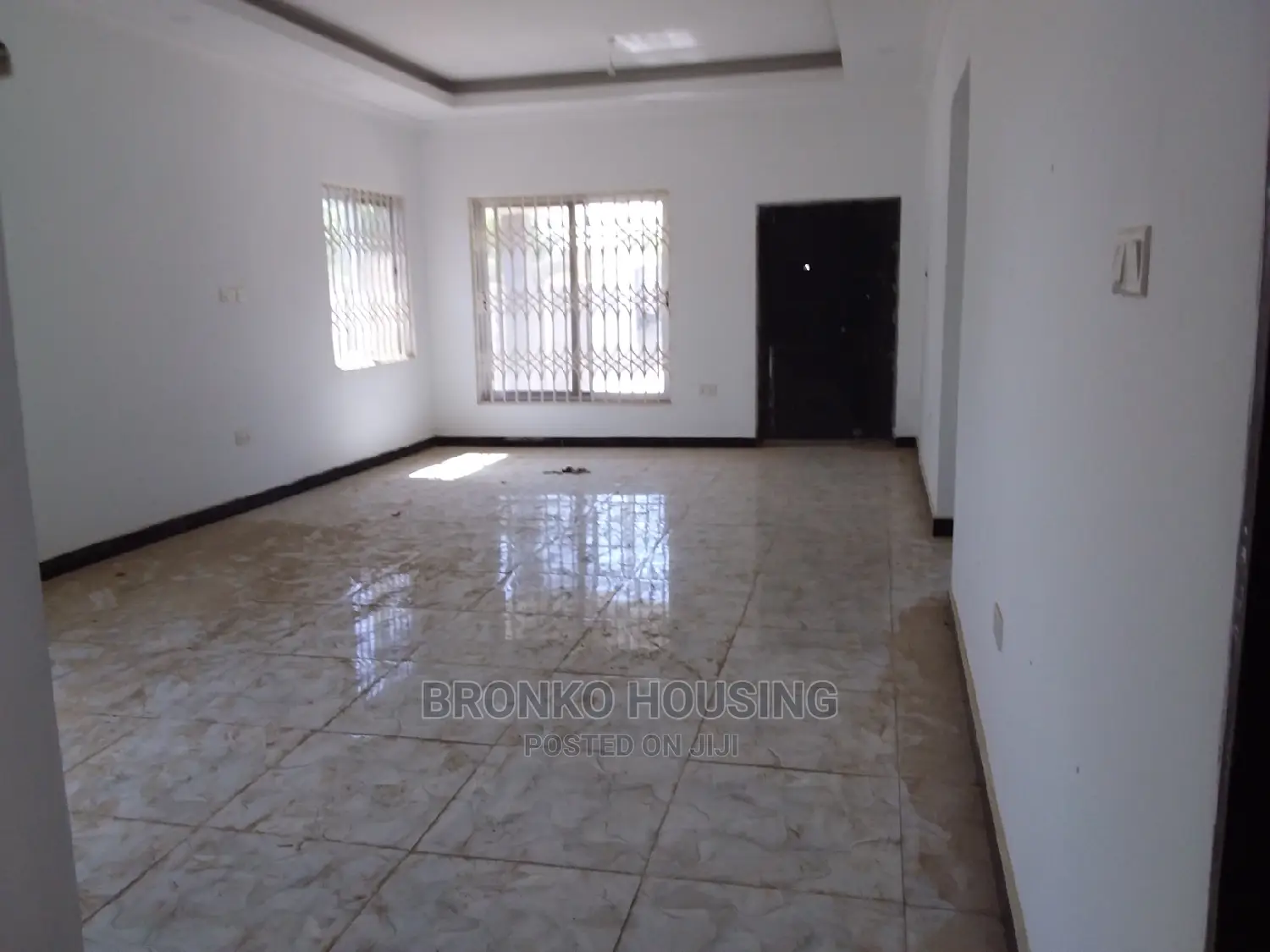 3bdrm House in Bronko Housing, Spintex for rent