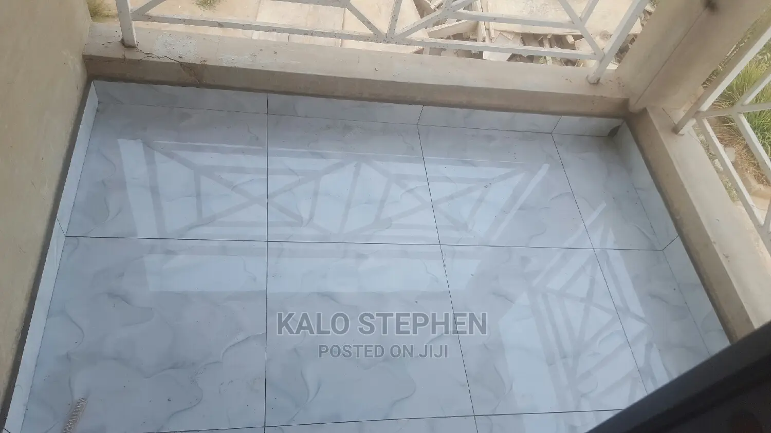 Professional Tiles Layer