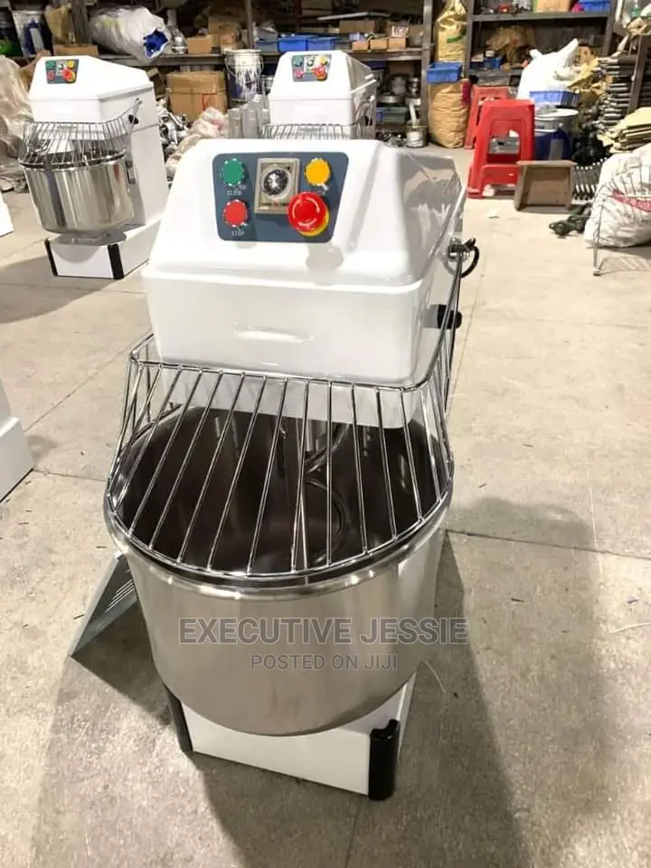 Spiral Dough Mixer. 43L